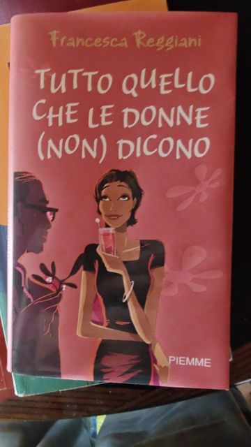 Copertina di Tutto quello che le donne (non) dicono